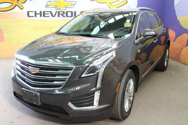 Used 2017 Cadillac XT5 Luxury with VIN 1GYKNDRS1HZ239838 for sale in Grand Ledge, MI