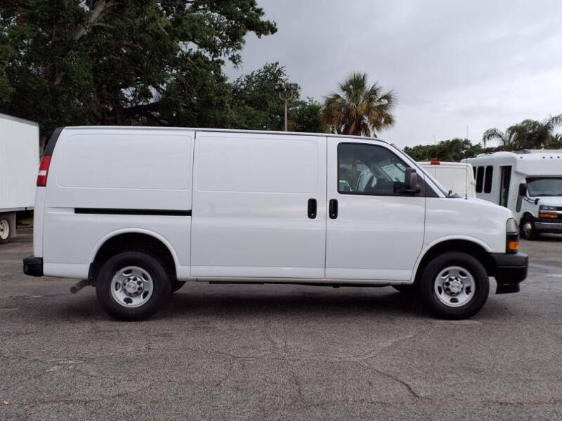 2020 Chevrolet Express 2500