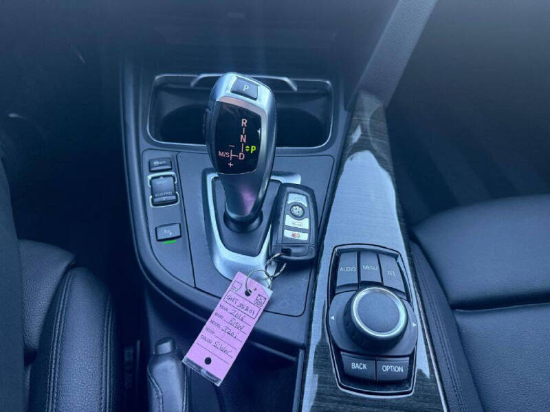 2016 BMW 3 Series 320i