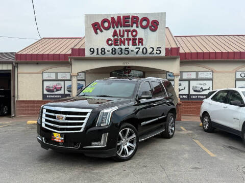 2017 Cadillac Escalade Luxury