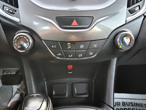 2017 Chevrolet Cruze LT Auto