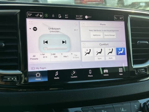 2022 Chrysler Pacifica Touring L