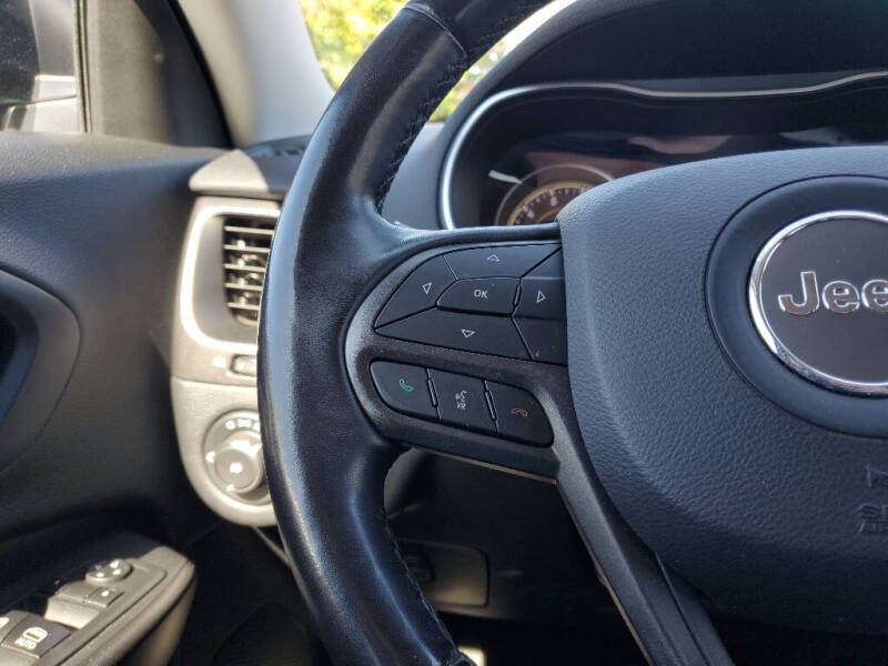 2020 Jeep Cherokee Trailhawk