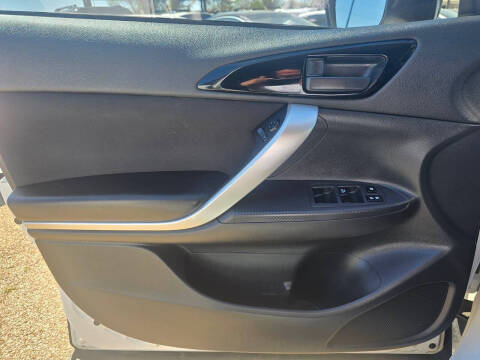 2018 Mitsubishi Eclipse Cross LE