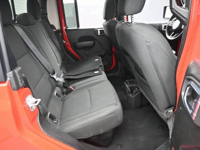 2023 Jeep Gladiator Sport