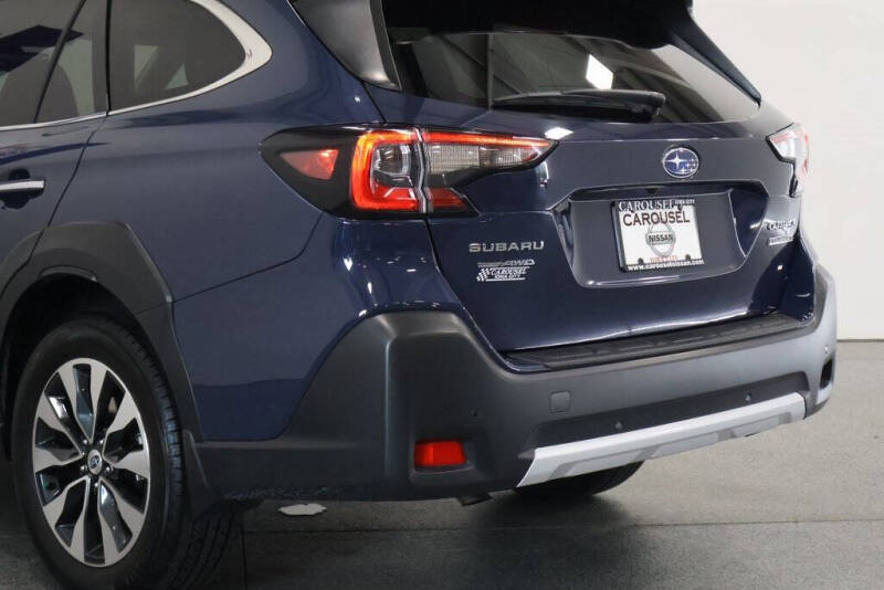 2023 Subaru Outback Touring XT