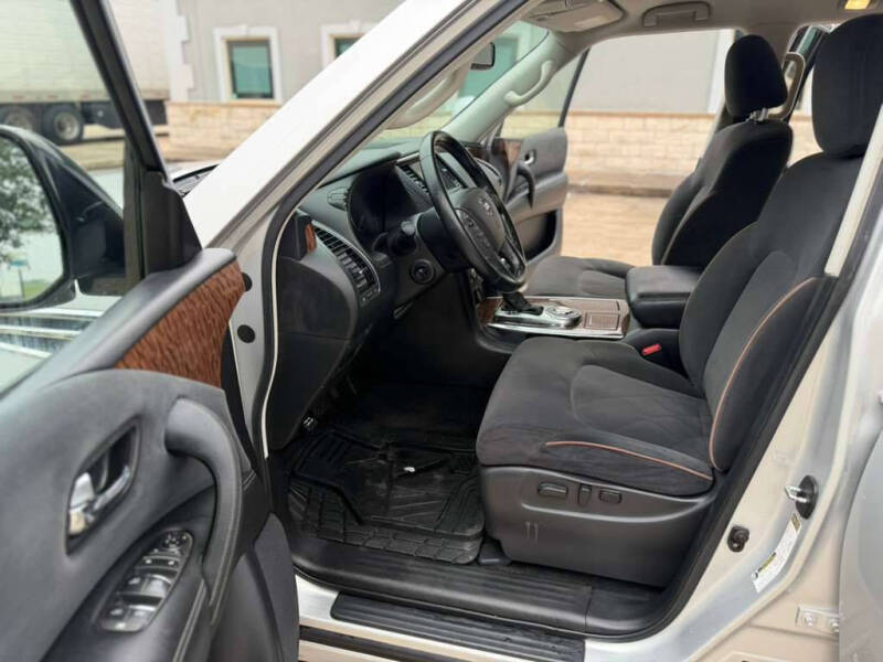 2020 Nissan Armada SV