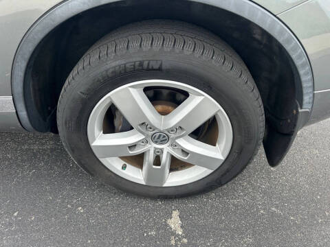 2014 Volkswagen Touareg TDI Sport