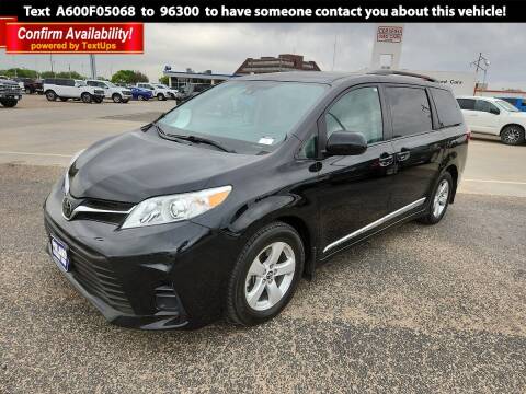 2020 Toyota Sienna for sale at POLLARD PRE-OWNED in Lubbock TX