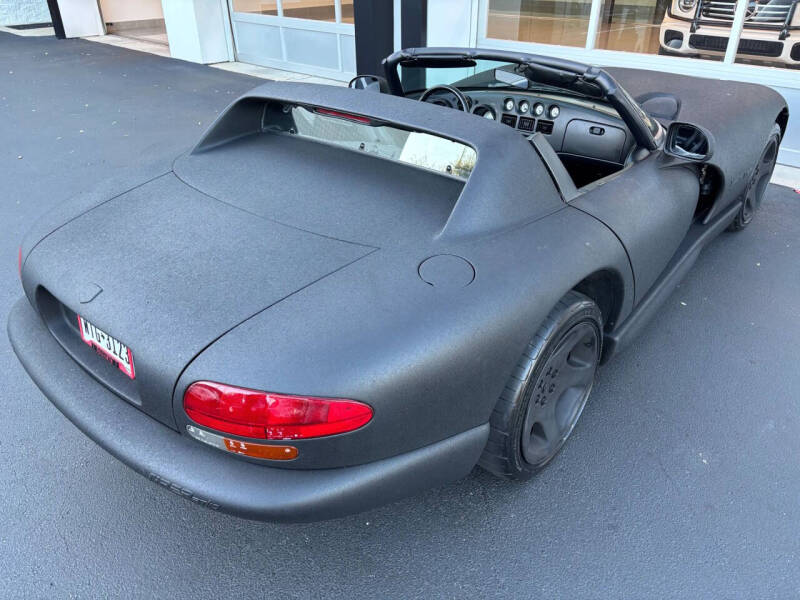 1996 Dodge Viper RT/10