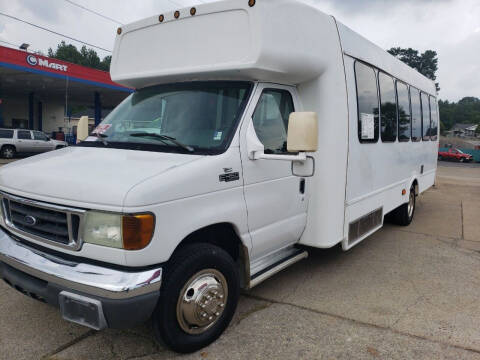 2005 Ford E-Series for sale at Northwood Auto Sales in Northport AL