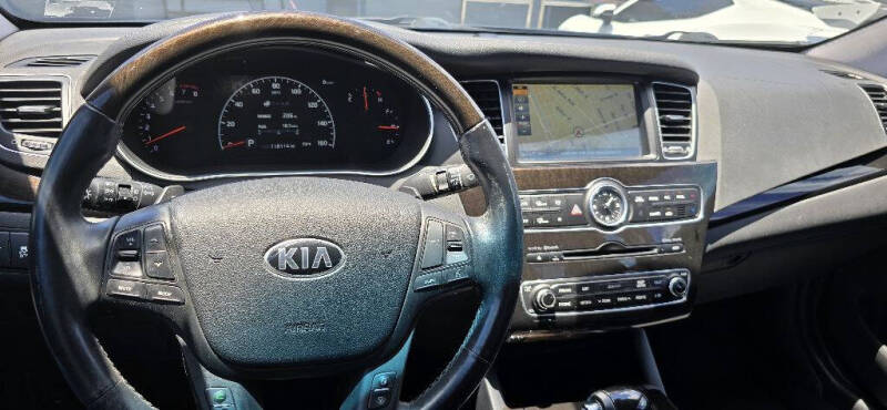 2015 Kia Cadenza Premium