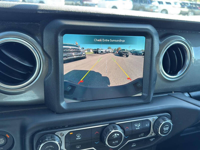 2023 Jeep Gladiator Overland