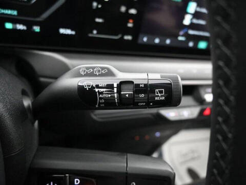 2024 Kia EV9 Light Long Range