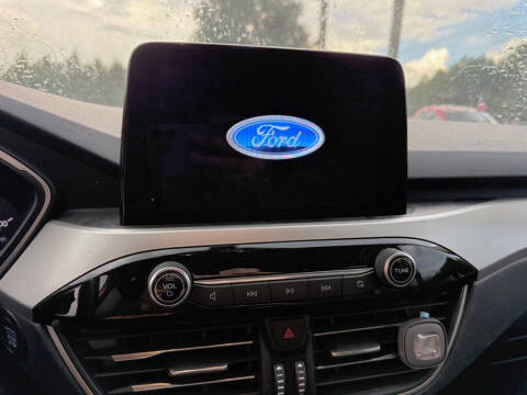 2020 Ford Escape SEL