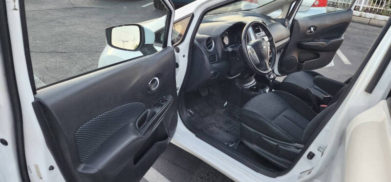 2016 Nissan Versa Note SV