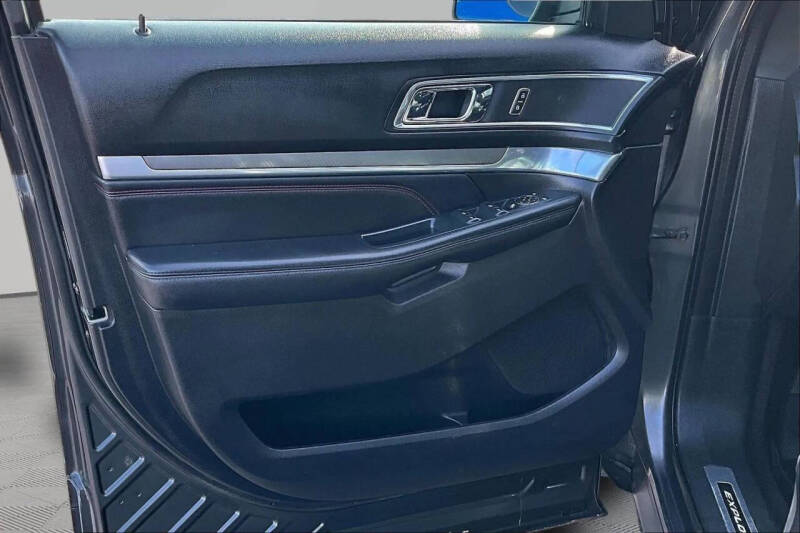 2019 Ford Explorer Sport