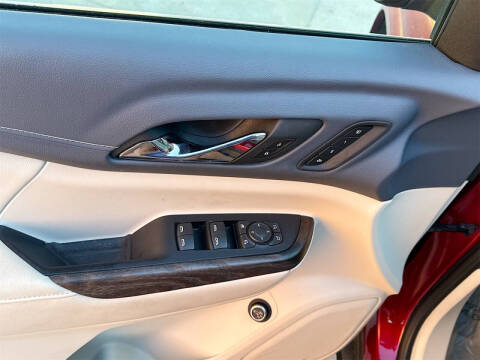 2022 GMC Acadia Denali