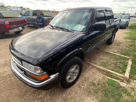 2002 Chevrolet S-10 for sale at Race Auto Sales in San Antonio TX