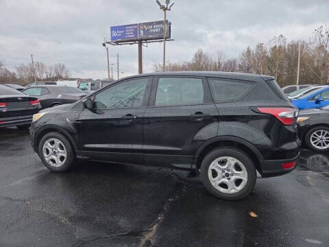 2017 Ford Escape S