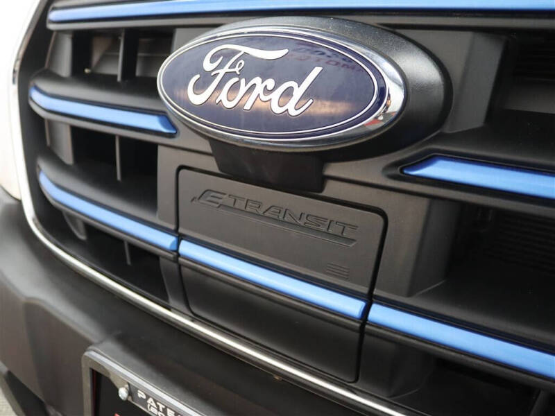 2023 Ford E-Transit