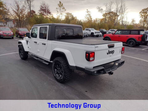 2023 Jeep Gladiator Willys
