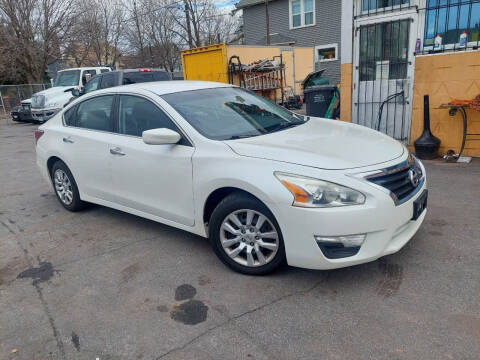 2014 Nissan Altima for sale at Oakland Auto Sales in Minneapolis MN