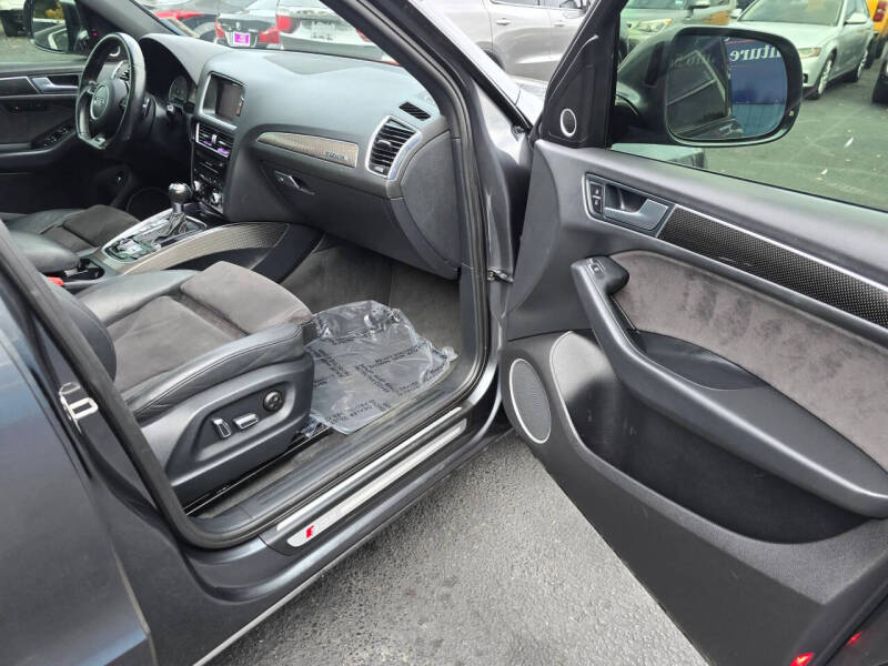 2016 Audi SQ5 3.0T quattro Prestige