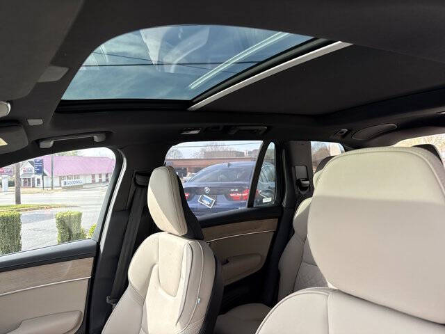 2025 Volvo XC90 B5 Plus Bright Theme 7P