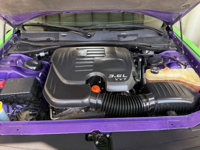 2016 Dodge Challenger SXT