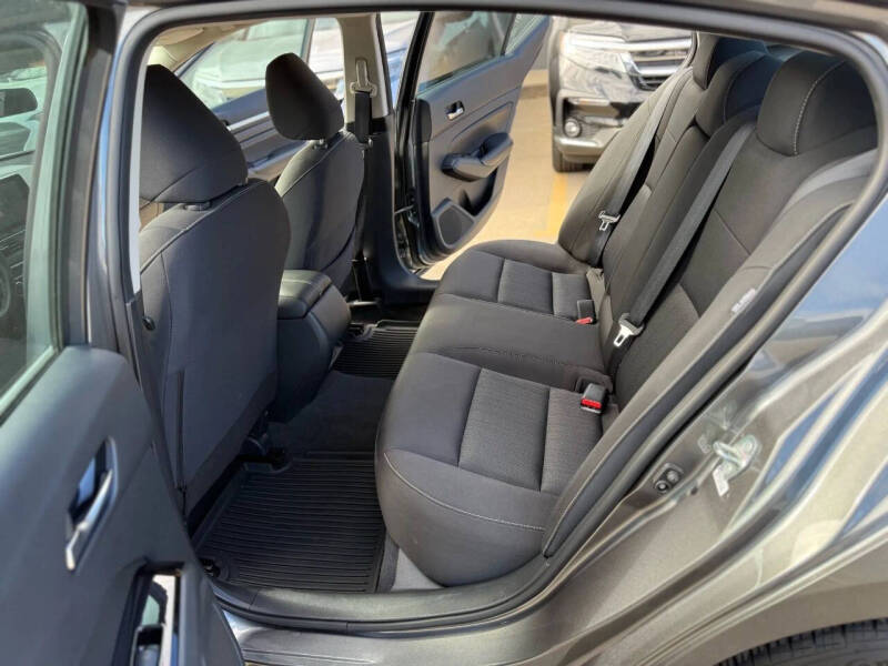 2022 Nissan Altima 2.5 SV