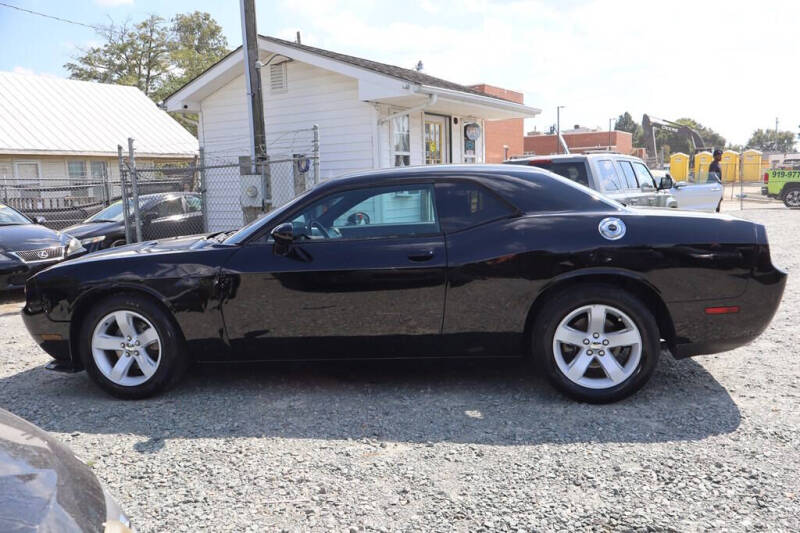 2014 Dodge Challenger SXT