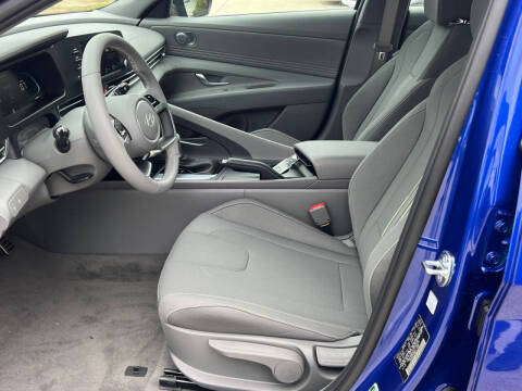 2026 Hyundai Elantra SEL Sport