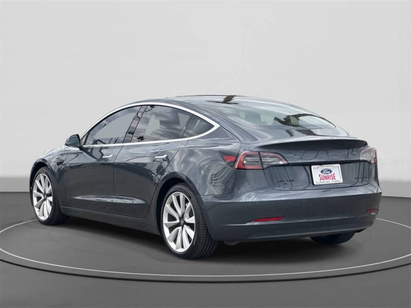 2019 Tesla Model 3 Long Range