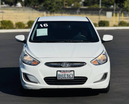 2016 Hyundai Accent SE