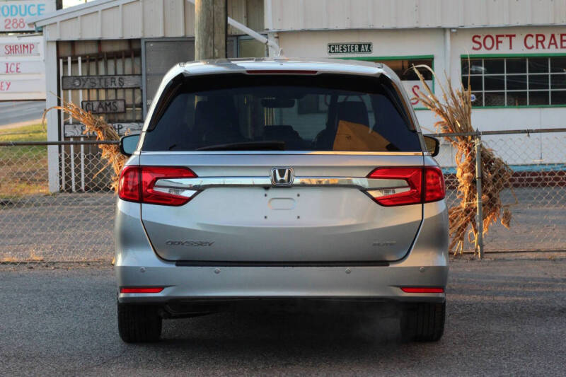 2018 Honda Odyssey Elite