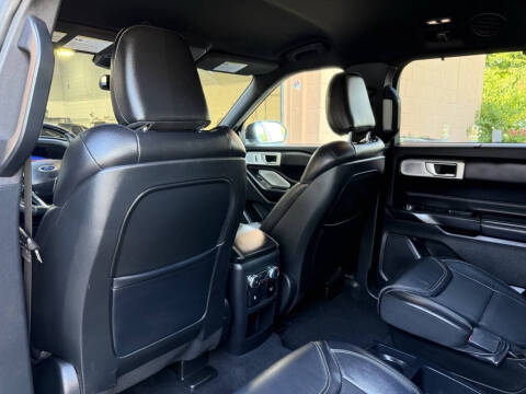 2020 Ford Explorer ST