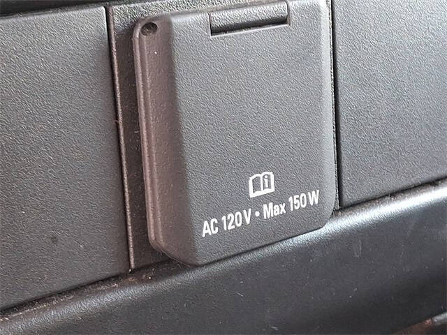 2023 Chevrolet Express 2500