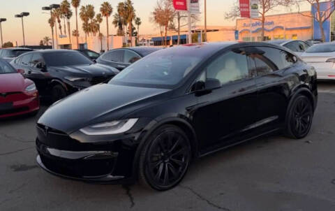 2023 Tesla Model X Standard Range