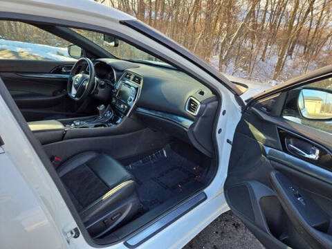 2021 Nissan Maxima 3.5 SR