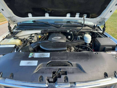 2005 Chevrolet Suburban 2500 LT