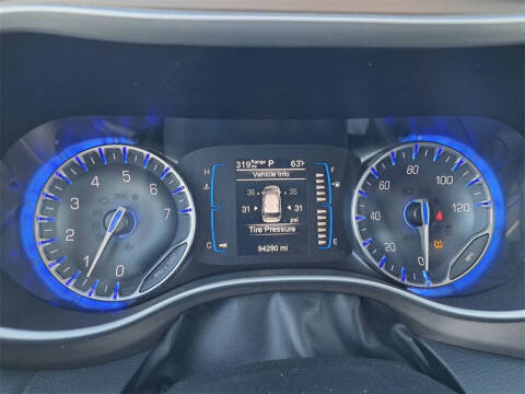 2017 Chrysler Pacifica Touring