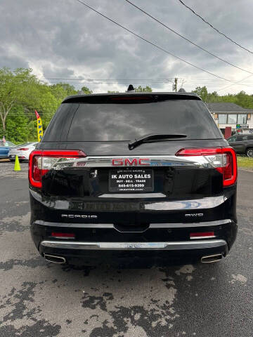 2021 GMC Acadia Denali
