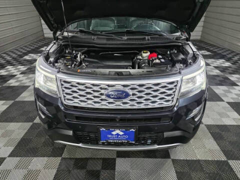 2017 Ford Explorer Platinum