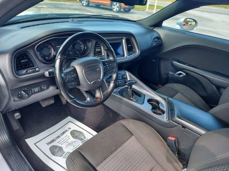 2023 Dodge Challenger SXT