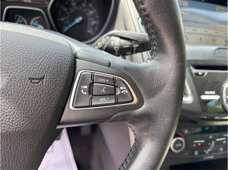 2018 Ford Focus Titanium