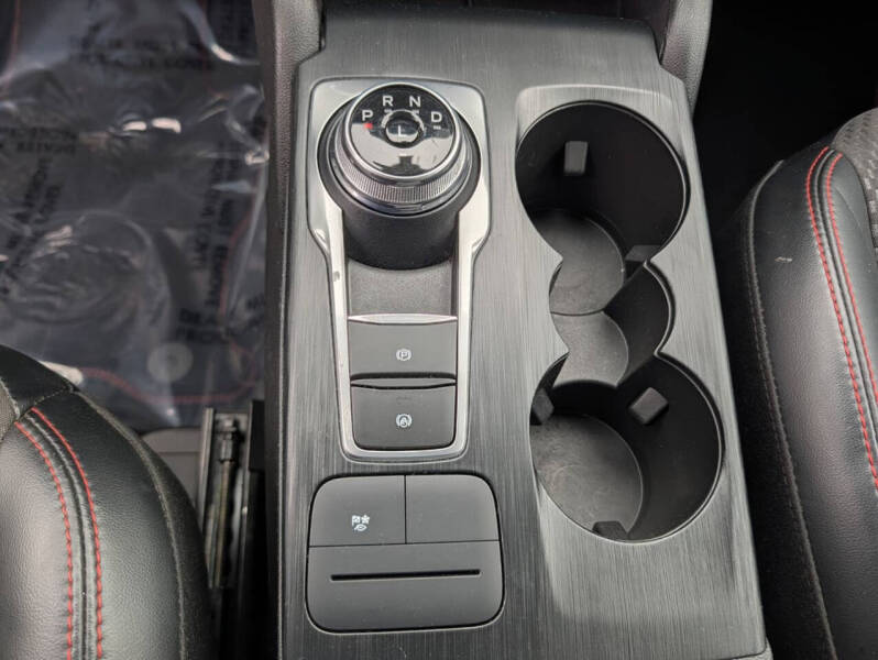 2023 Ford Escape Hybrid ST-Line Select