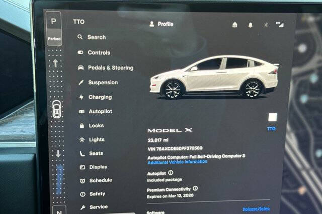 2023 Tesla Model X Standard Range