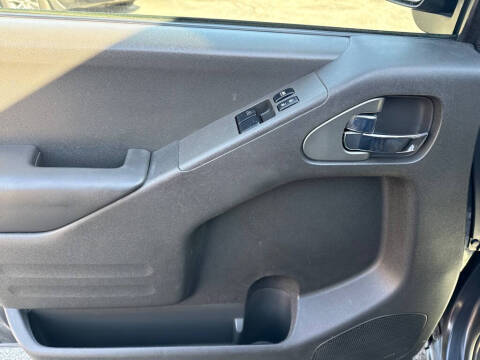 2015 Nissan Frontier