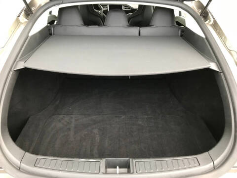 2015 Tesla Model S 70D